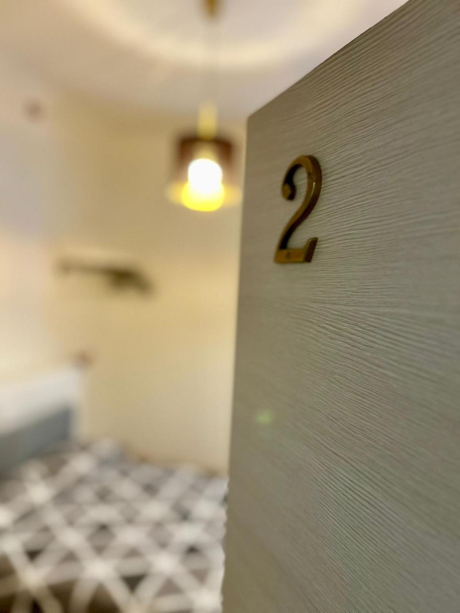 Residence Zar 4 Trieste Bagian luar foto
